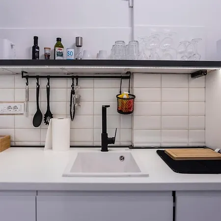 Black & White Delight Apartamento Belgrado
