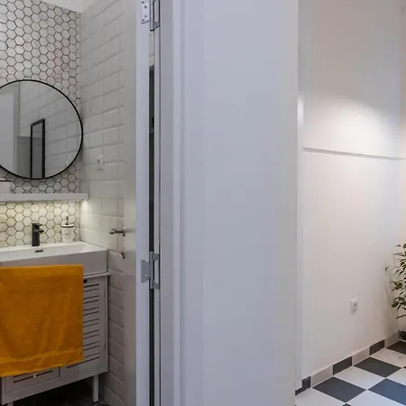 Black & White Delight