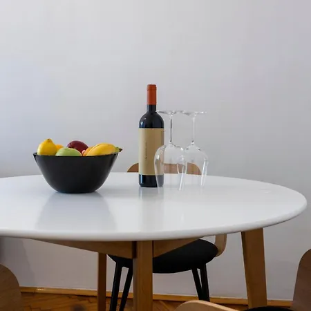 Apartamento Black & White Delight Belgrado