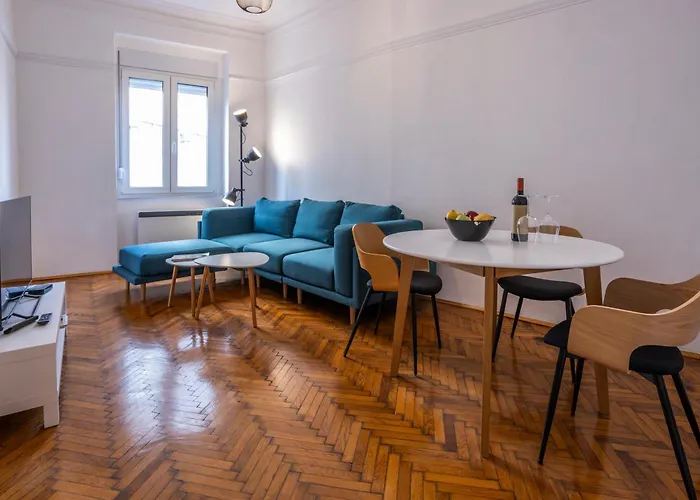 Black & White Delight Apartament Belgrad